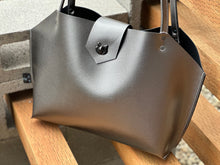 Load image into Gallery viewer, Pewter Tote