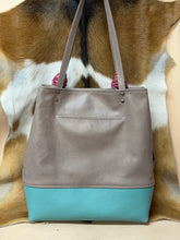 Load image into Gallery viewer, Candy Fringe Tote