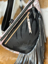Load image into Gallery viewer, Miley Sling Bag
