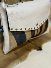 Load image into Gallery viewer, Pale Pink Envelope Crossbody