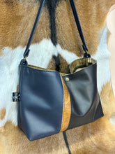 Load image into Gallery viewer, Blues Shoulder Bag