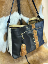 Load image into Gallery viewer, Blues Shoulder Bag