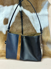 Load image into Gallery viewer, Blues Shoulder Bag