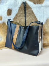 Load image into Gallery viewer, Blues Shoulder Bag