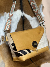 Load image into Gallery viewer, Louisa Crossbody Bag

