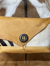Load image into Gallery viewer, Louisa Crossbody Bag

