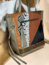 Load image into Gallery viewer, Sanford Shoulder Bag
