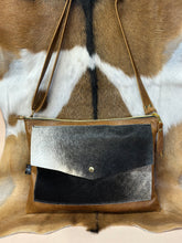 Load image into Gallery viewer, Chestnut/Ombre Envelope Crossbody

