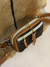 Load image into Gallery viewer, Chestnut Brindle Micro
