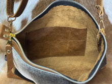 Load image into Gallery viewer, Chestnut/Ombre Envelope Crossbody
