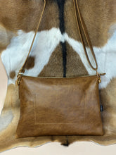 Load image into Gallery viewer, Chestnut/Ombre Envelope Crossbody
