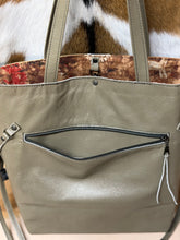 Load image into Gallery viewer, Sanford Shoulder Bag
