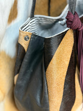 Load image into Gallery viewer, Boba Shoulder Tote
