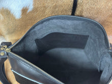 Load image into Gallery viewer, Tri-Color Envelope Crossbody
