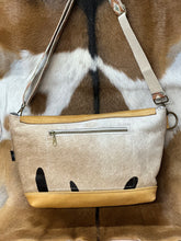 Load image into Gallery viewer, Louisa Crossbody Bag
